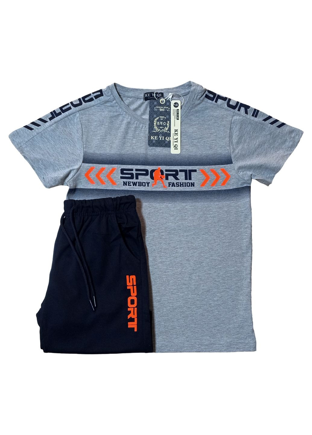 Серый летний летний костюм (комплект) для мальчика с шортами Ke Yi Qi
