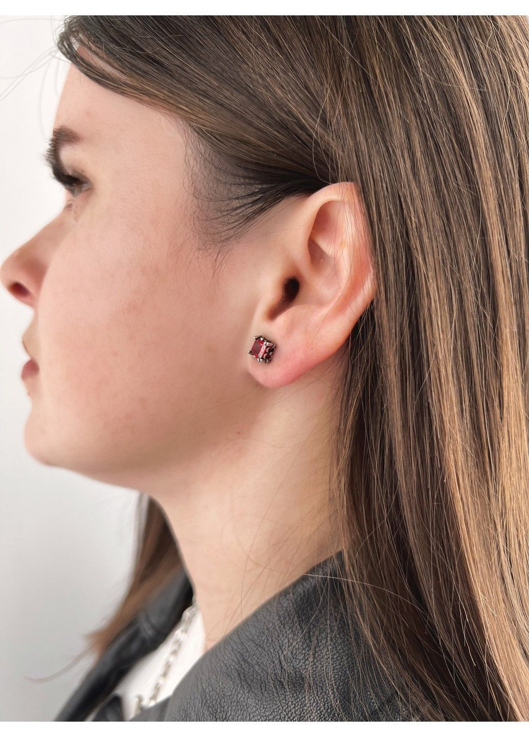 Готические панк серьги с красными камнями из медицинской стали ES-054 No Brand (299330634)