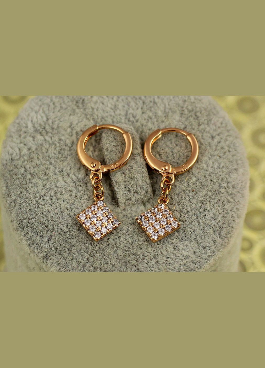 Сережки підвіски ромбики з камінчиками 2.8 см золотисті Xuping Jewelry (316432834)