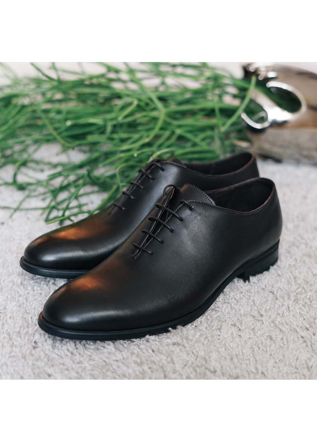 Черные кэжуал туфли Ikos на шнурках