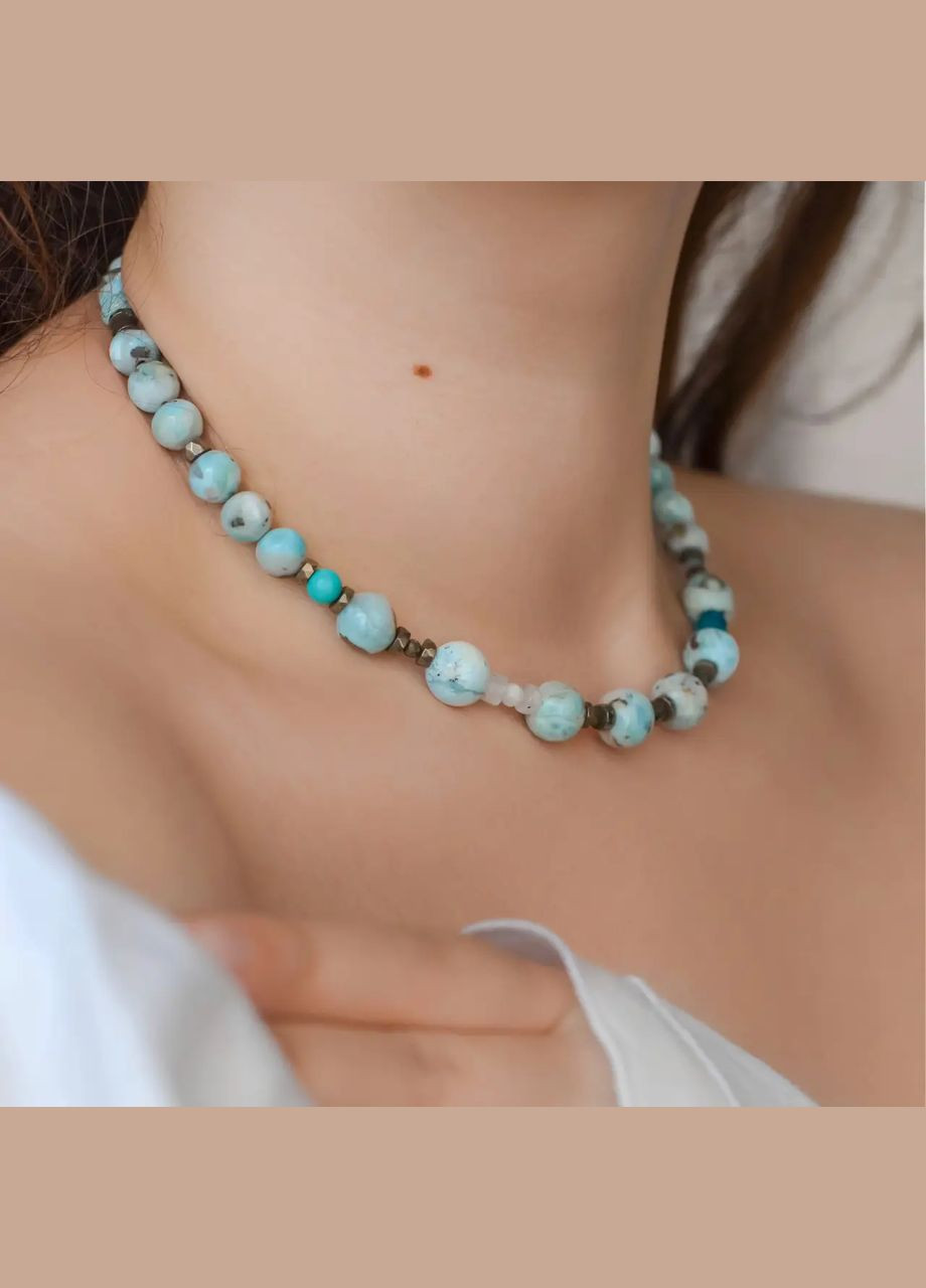 Бусы натуральный Ларимар, Адуляр, Апатит, Пирит, фур-ра гип-ный сплав цвет серебро d-10-5,5мм+- L-41-46см No Brand лунный камень латунь серебро (301086754)