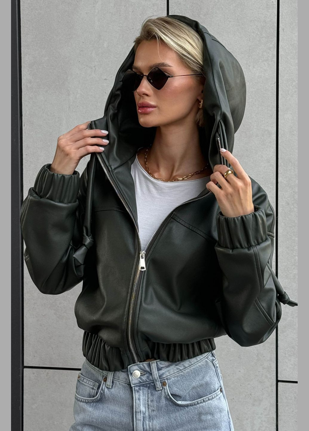 Темно-зелена демісезонна куртка Liton