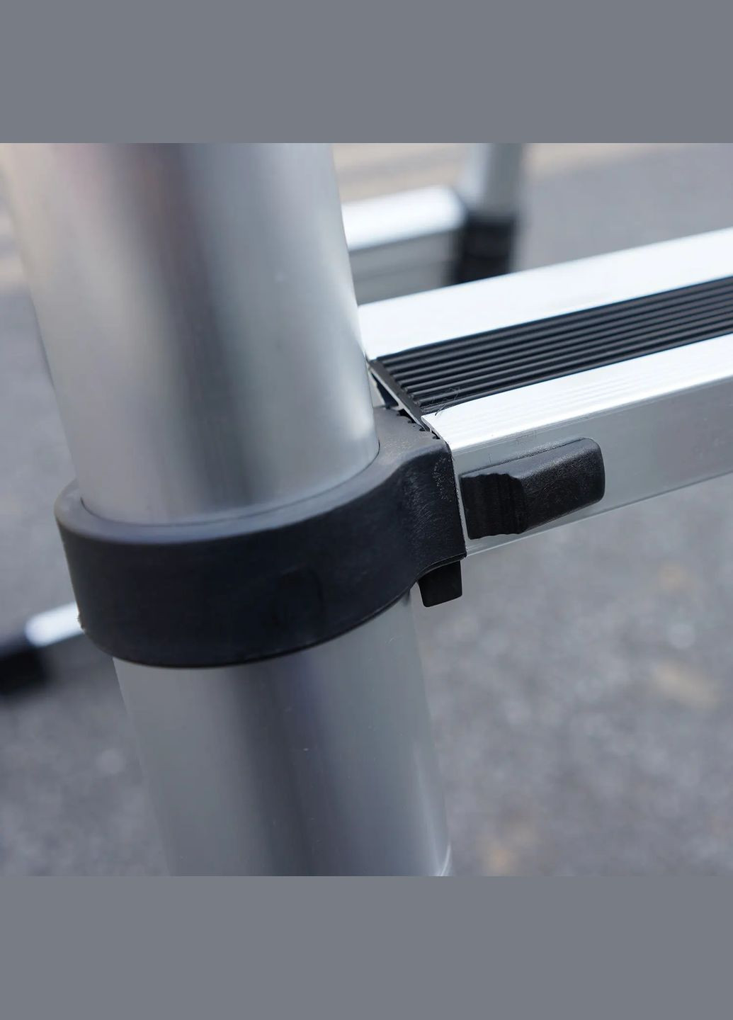 Драбина телескопічна подвійна 9 сходинок 2,6 × 2,6 м Професійна металевий хомут MIDOLI (322843329)