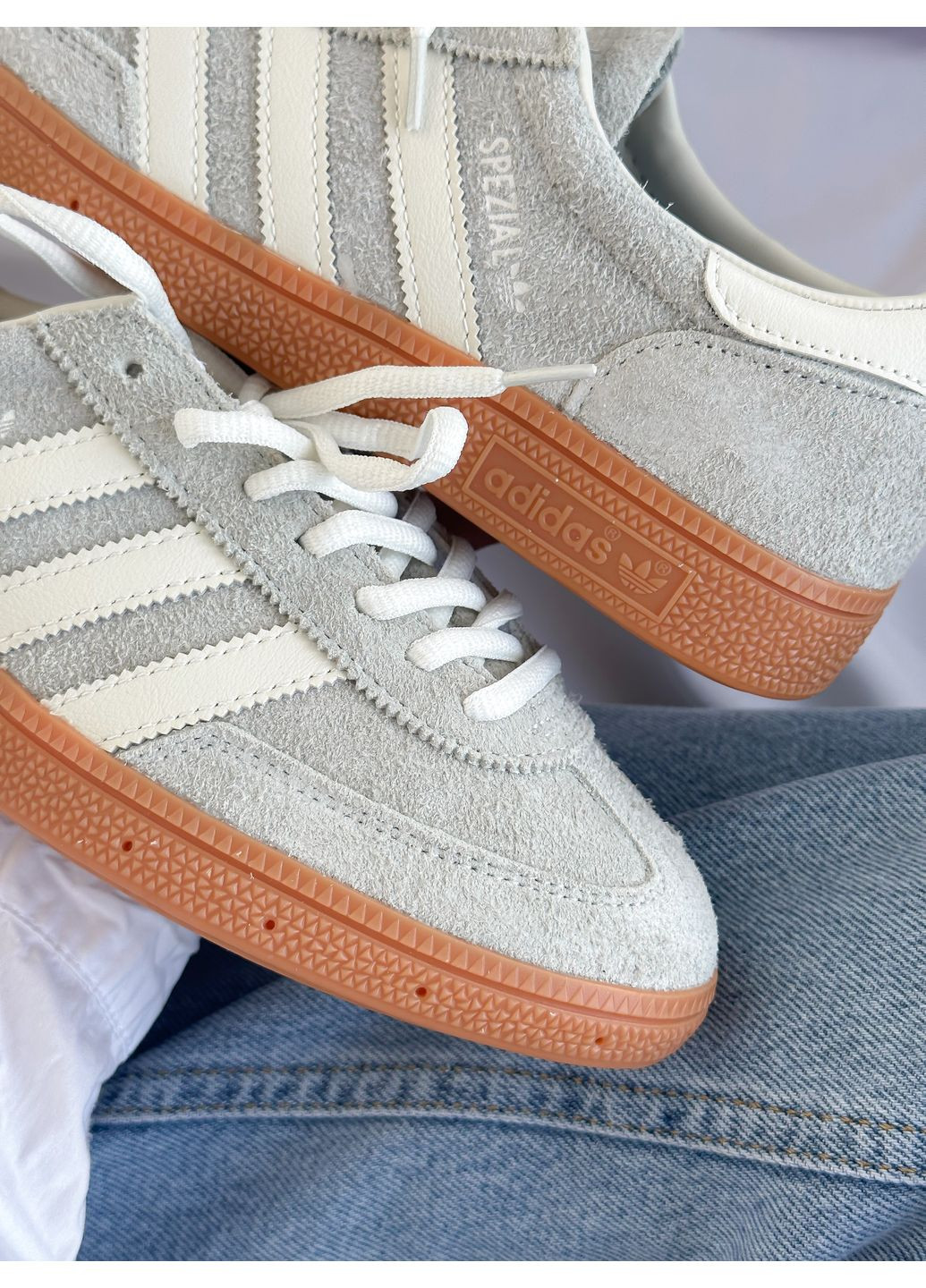 Сірі Осінні кросівки чоловічі і жіночі adidas spezial grey white gum | адідас спешел сірі No Brand