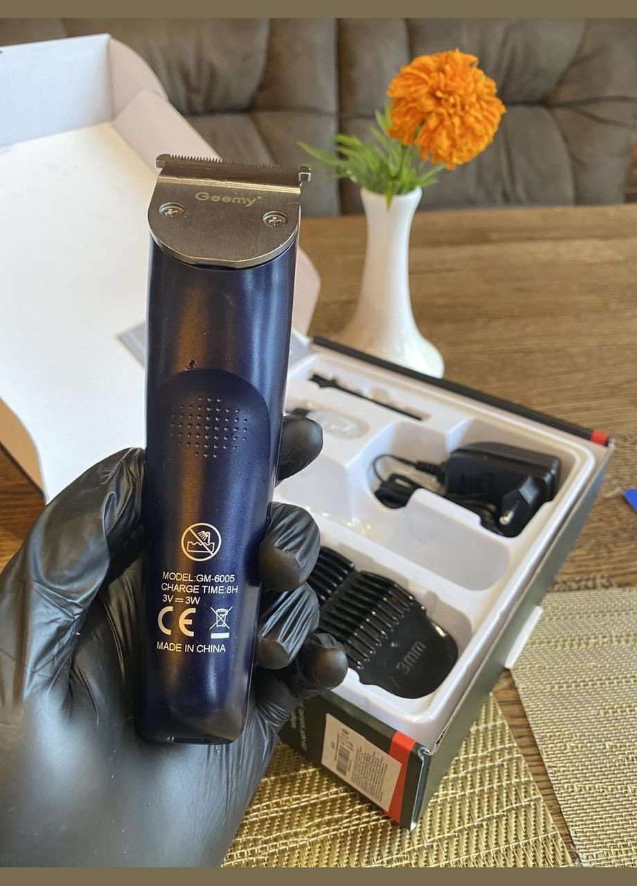 Машинка Для стрижки Волосы Gm-6005 / Лезвие нержавеющей стали/4 съемные насадки Gemei (346048359)