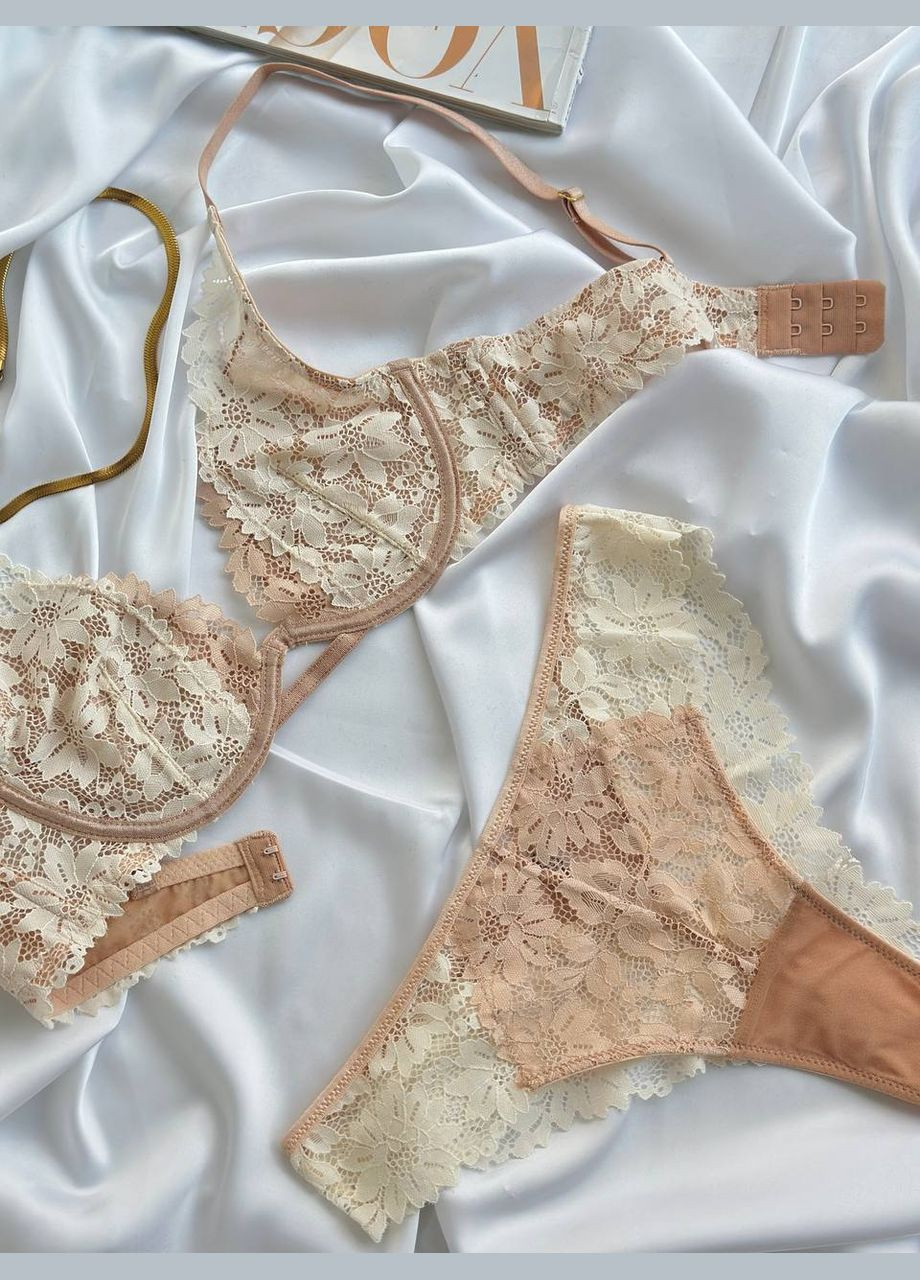 Светло-бежевый демисезонный роскошный кружевной комплект Vakko