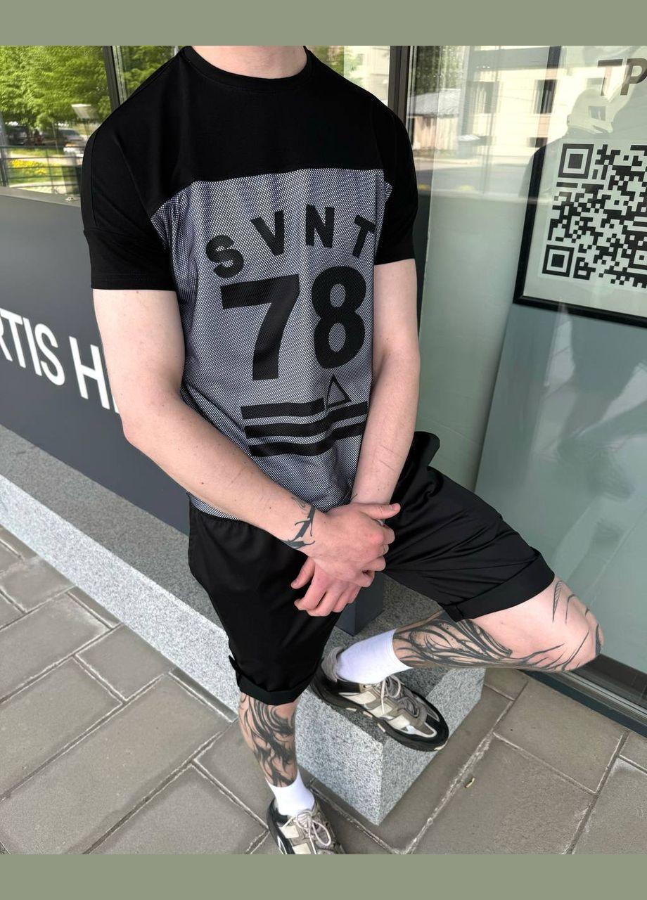 Чорна чоловіча футболка з сіткою та принтами Seventy.Eight