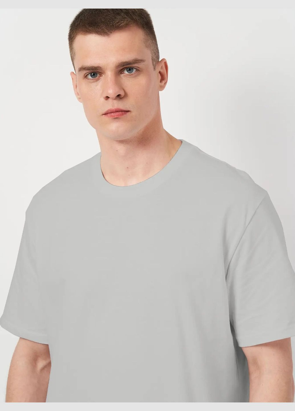 Світло-сіра футболка чоловіча великих розмірів з коротким рукавом Роза