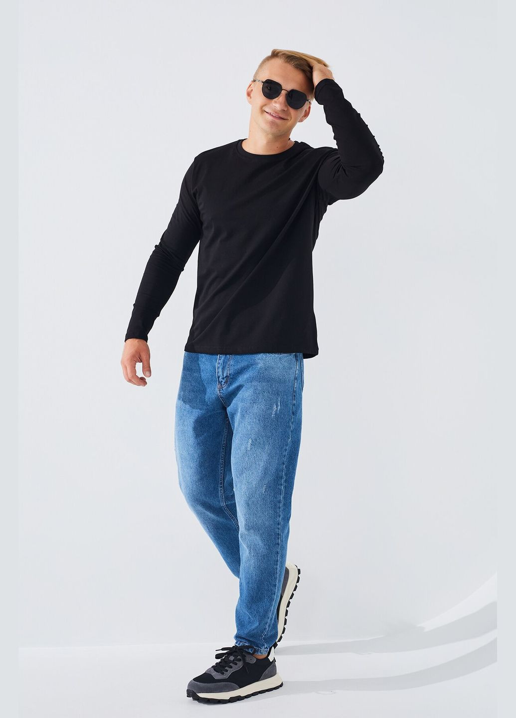 Черный демисезонный повседневный лонгслив No Brand