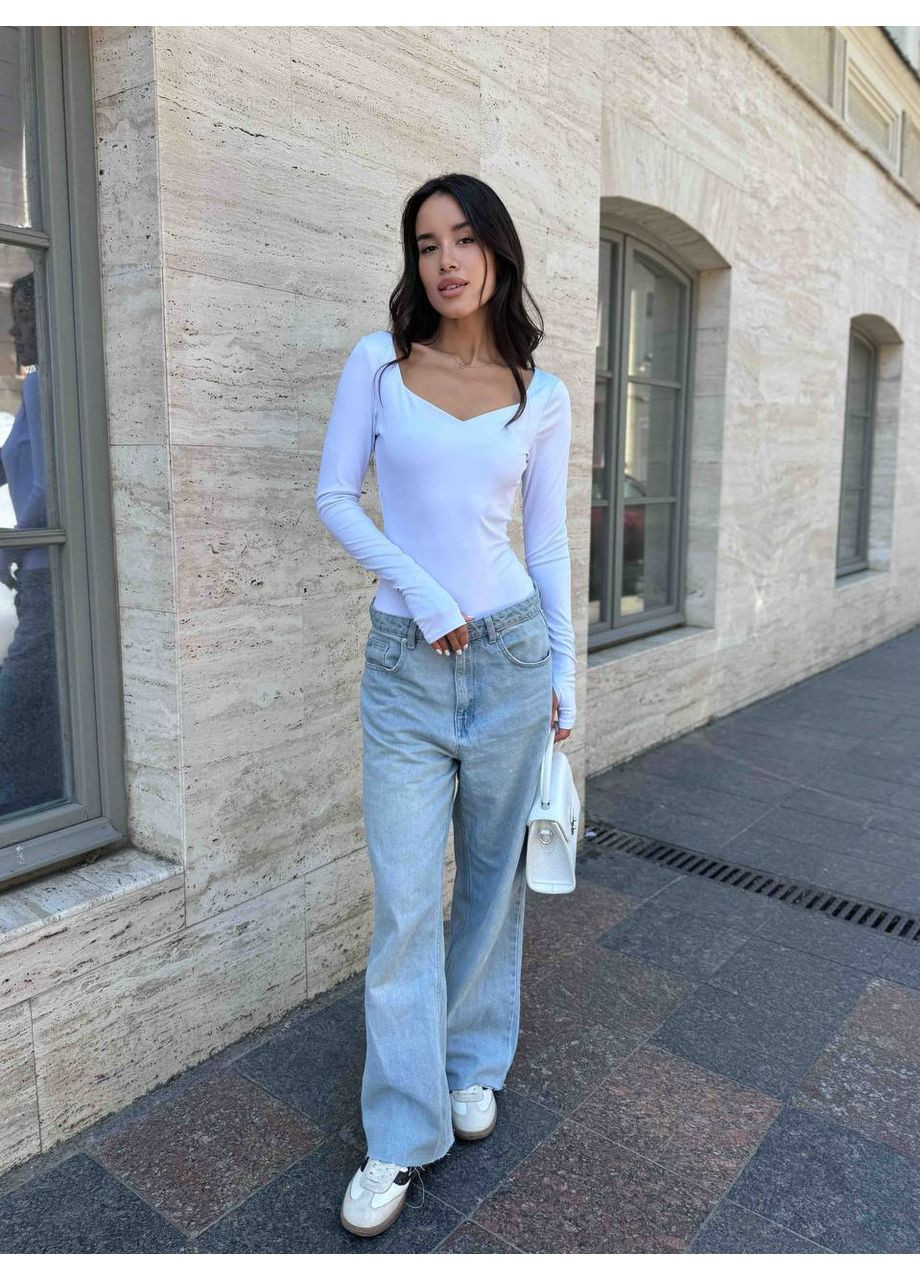 Стильний жіночий боді з довгим рукавом і вирізами для пальців Україна (361067723)