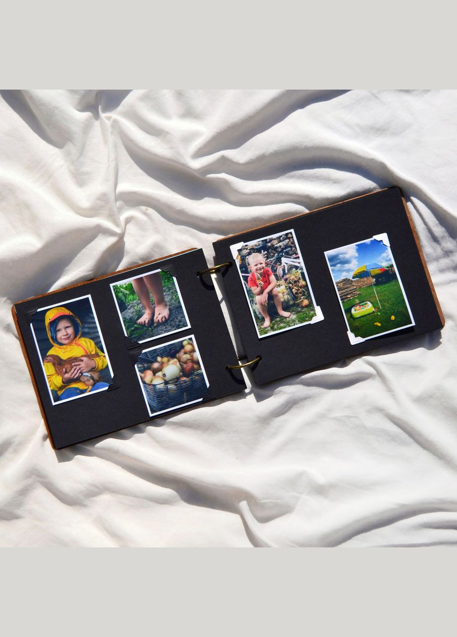 Крафтбук "FAMILY" з темною обкладинкою та чорними сторінками Your Magnets (336954817)