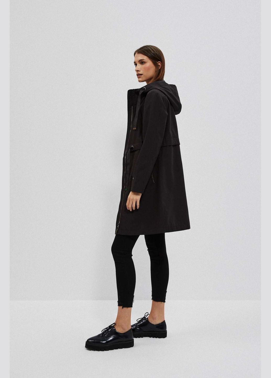 Черная куртка Moodo