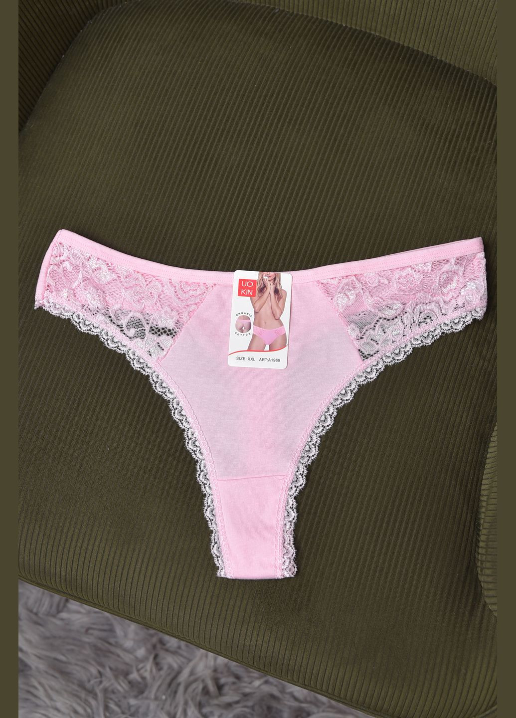 Стрінги жіночі з гіпюром рожевого кольору Let's Shop (275867065)