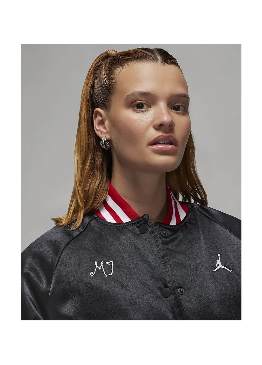 Чорна куртка жіноча varsity jacket black Air Jordan