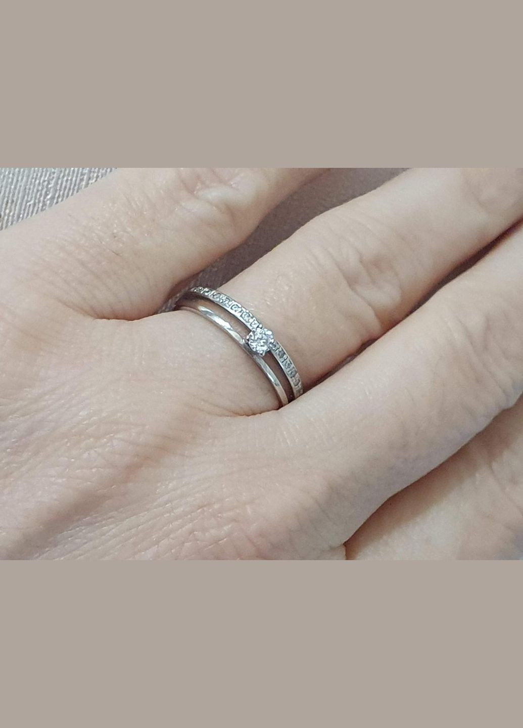 Золотое кольцо с фианитами. 111621 Родинні коштовності (325822113)