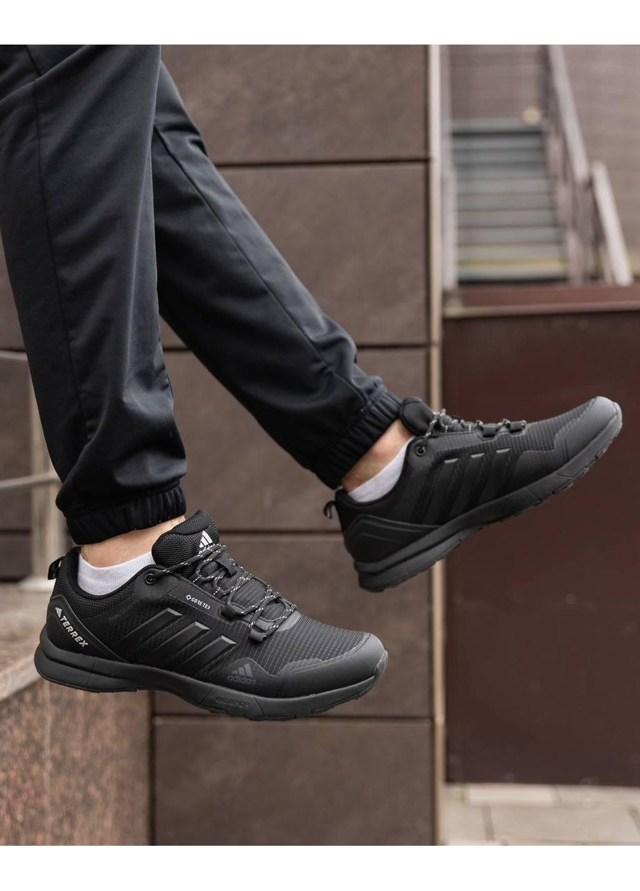 Черные демисезонные кроссовки мужские adidas terrex light gtx triple black v2 адидас No Brand