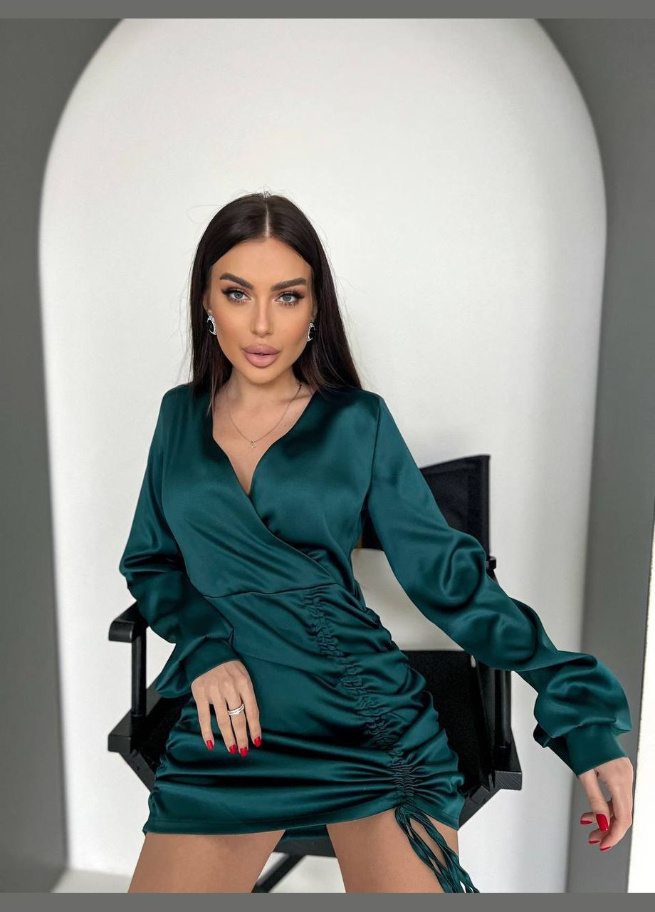 Зеленое праздничный платье из атласной ткани с кулиской колокол No Brand однотонное