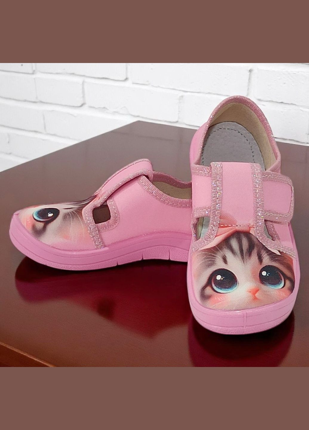 Ортопедичні тапочки капчики на липучці для дівчинки змінне взуття в садочок Валді Waldi (275268542)