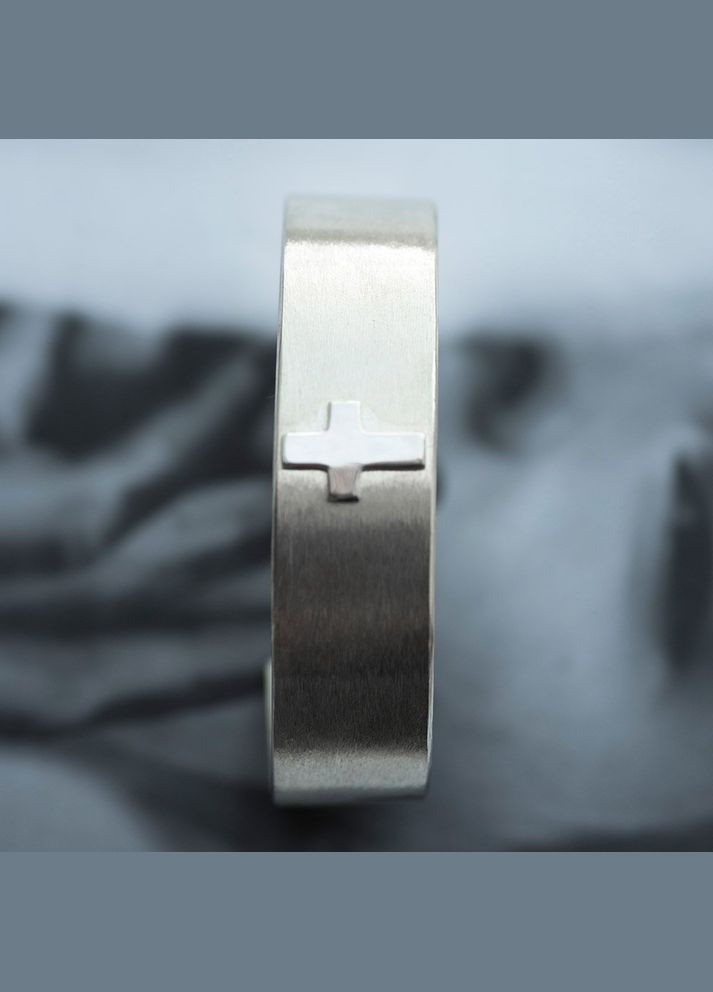 Жесткий браслет ручной работы из серебра с крестом denb1 Oniks (278363584)
