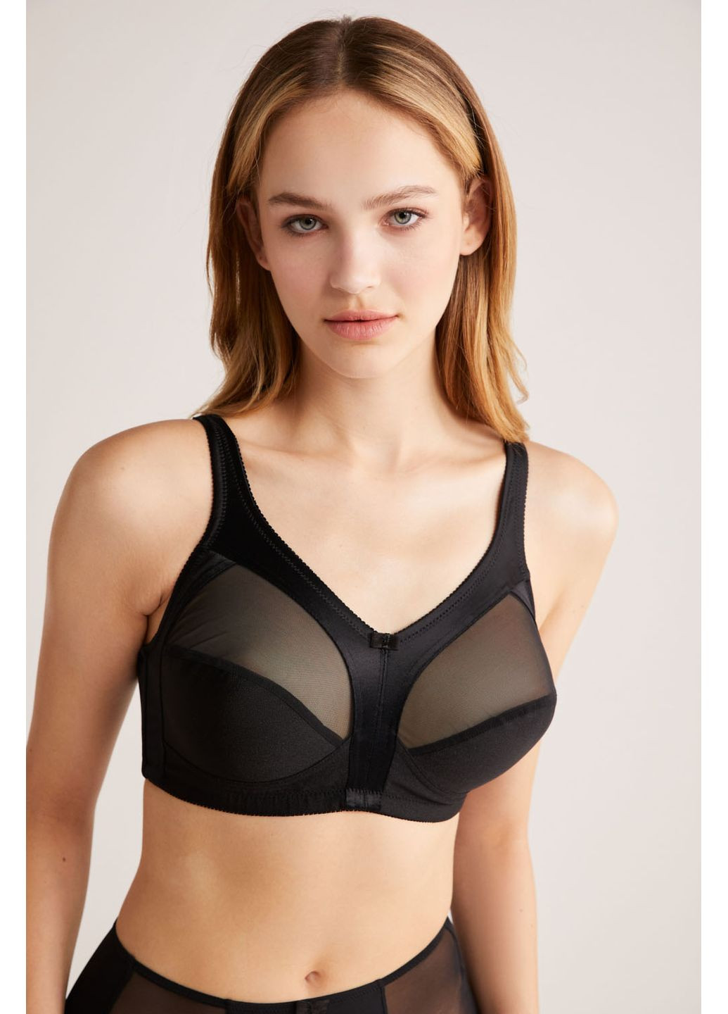 Чорний бюстгалтер біянка, колір чорний, розмір 80 c Kom