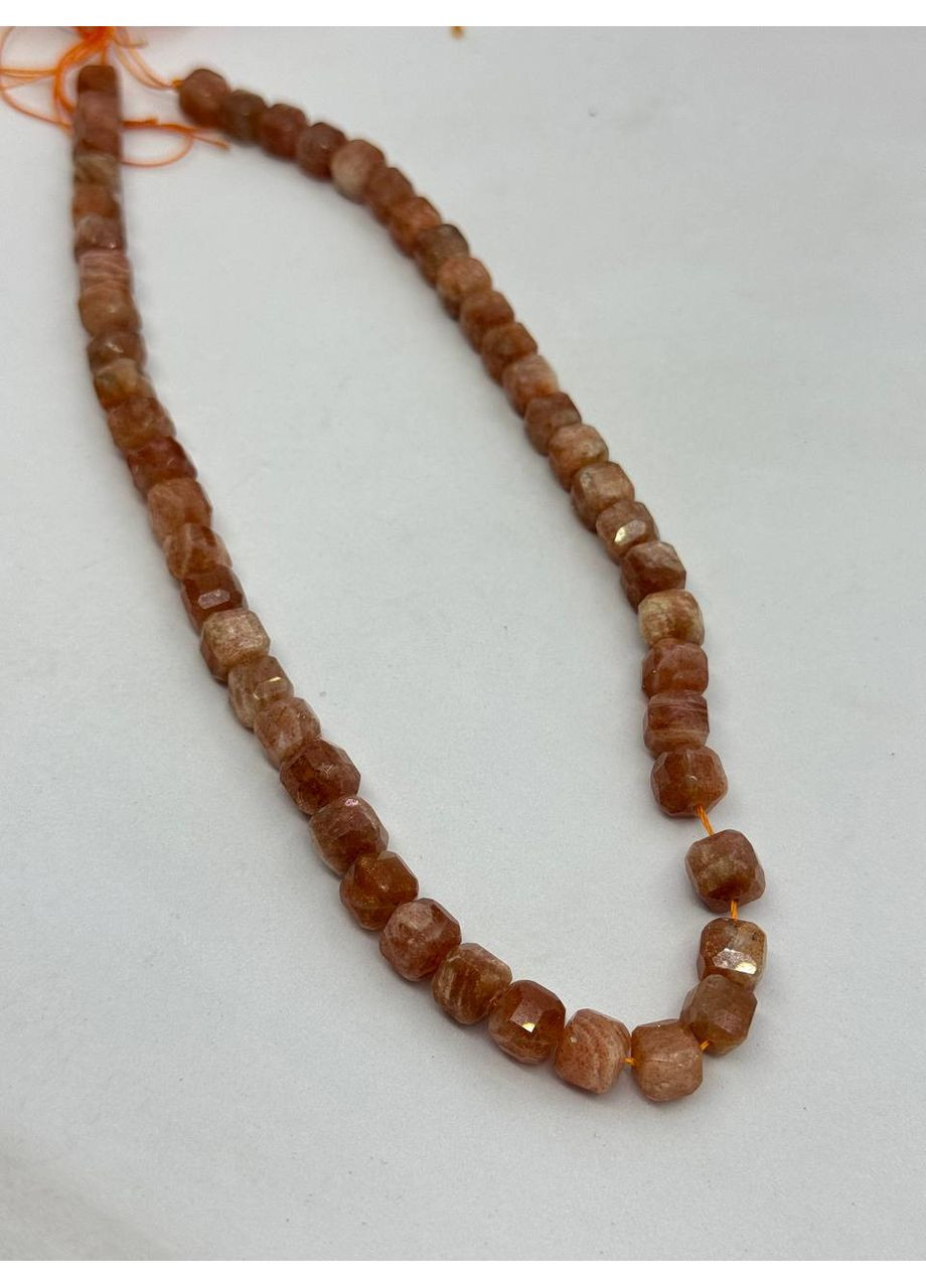 Сонячний камінь на нитці без застібки 8*8 мм 40 см Коричневий No Brand (363829923)