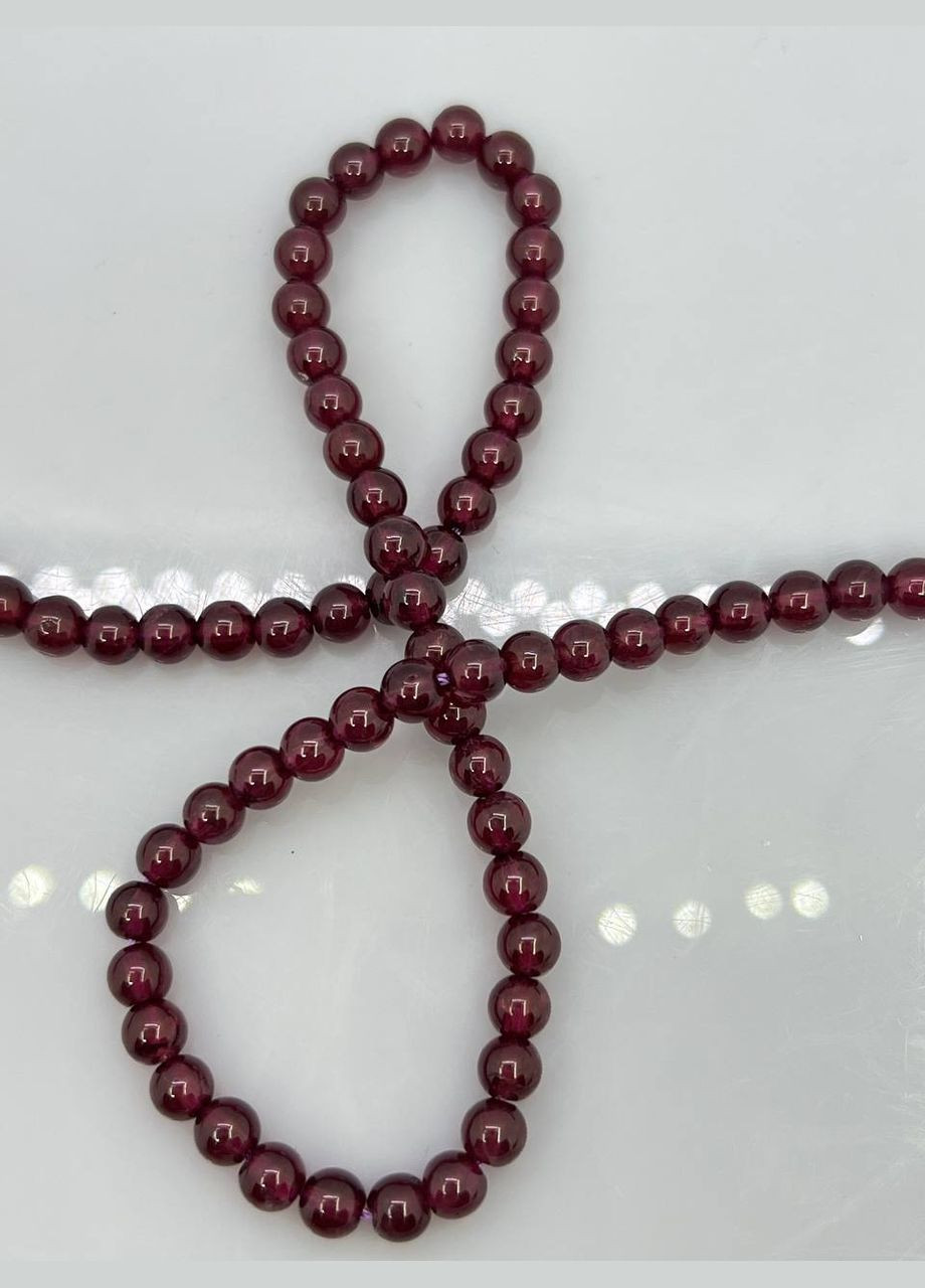 Гранат на нитці без замка 6 мм 40 см No Brand (313453570)