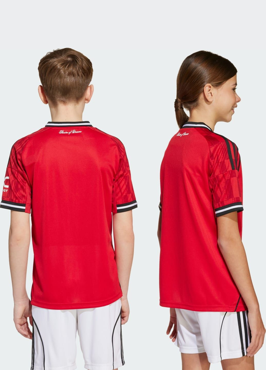 Красный демисезонный спортивный лонгслив adidas с логотипом