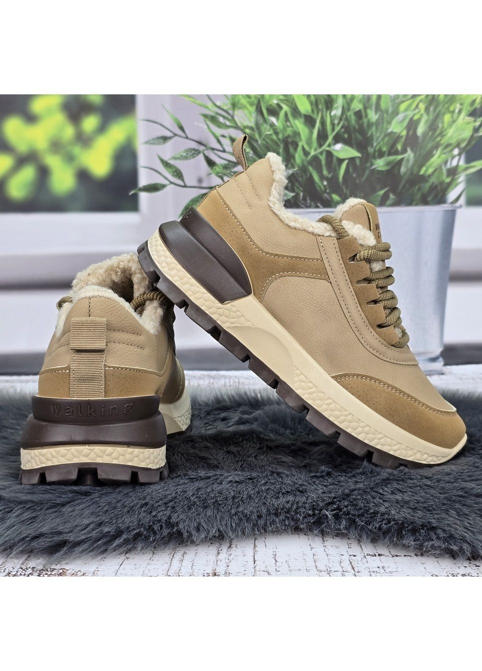 Зимние женские зимние кроссовки с искусственным мехом тедди Gipanis из искусственного нубука