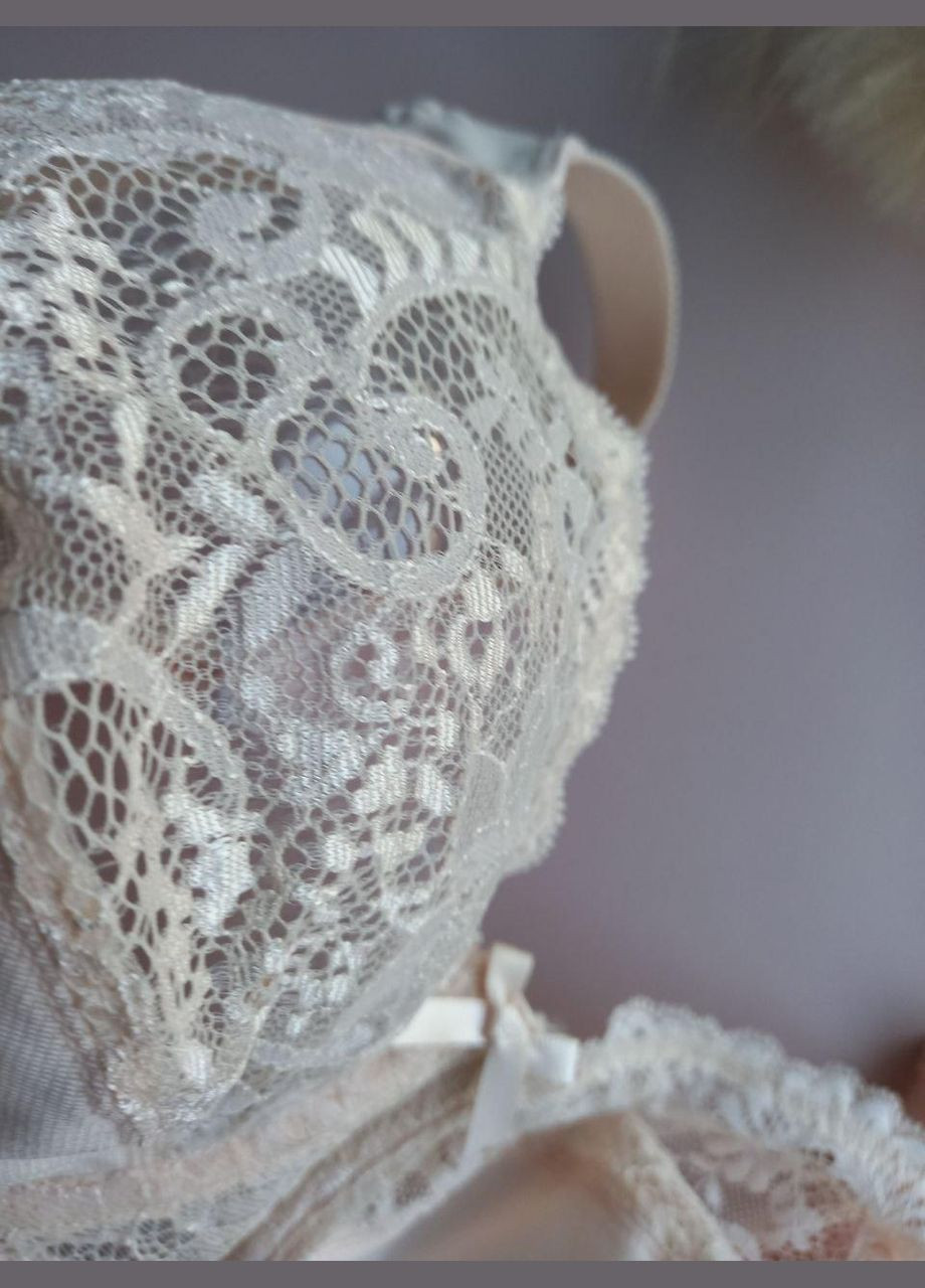 Пудровый бюстгальтер 661710 с кружевом для комфорта беларусский 85i Aveline полиамид