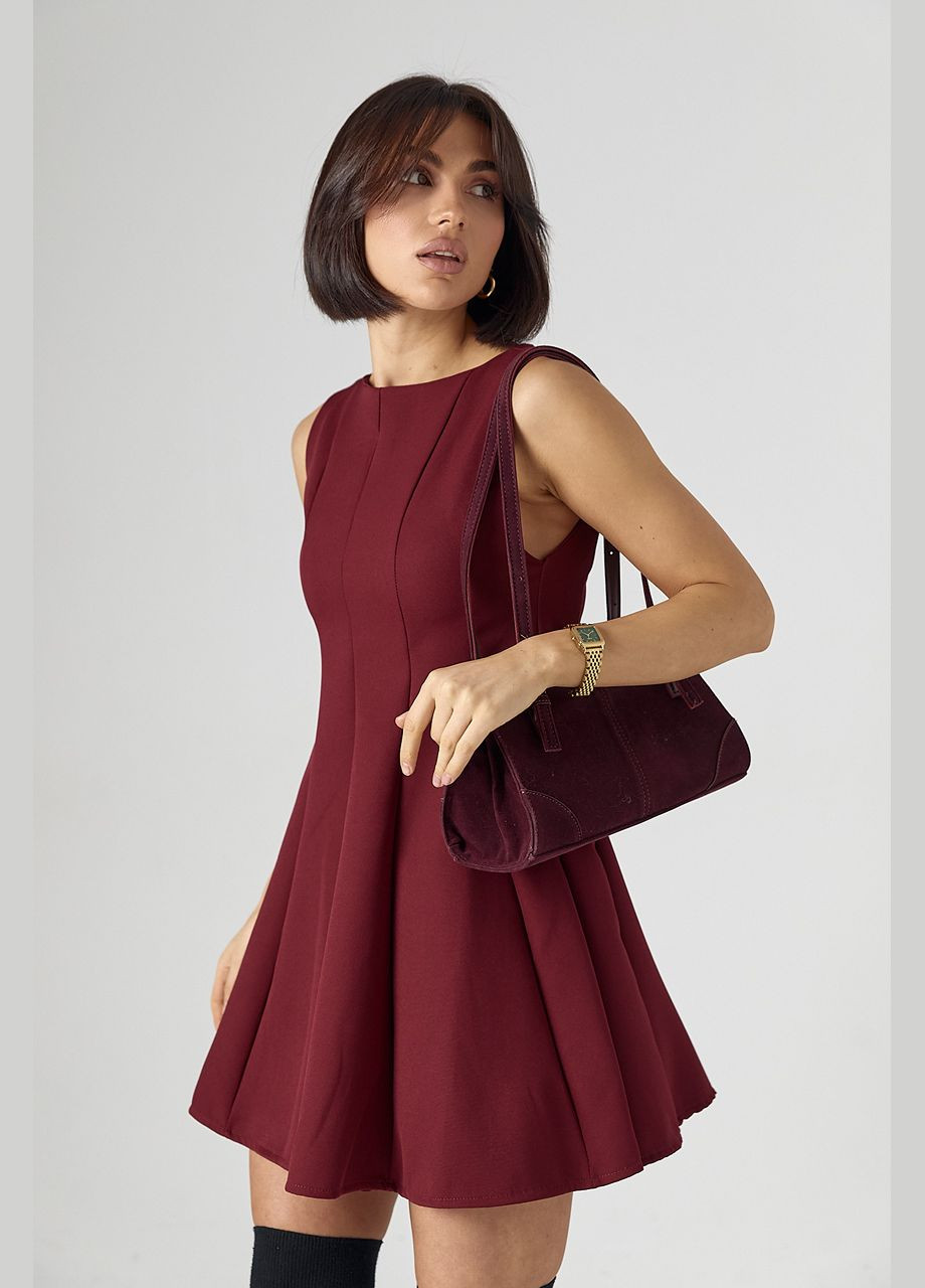 Бордовое женское короткое коктейльное платье без рукавов Lurex