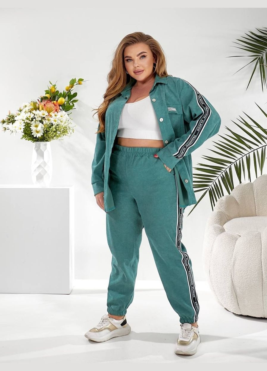 Женский вельветовый спортивный костюм батал на пуговицах зеленый повседневный комфортный для большого размера Bonita Спортивний костюм (322994603)