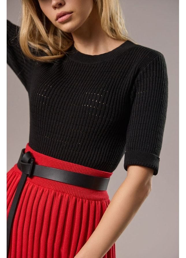 Черный джемпер с коротким рукавом 2735 черный Triko Bakh