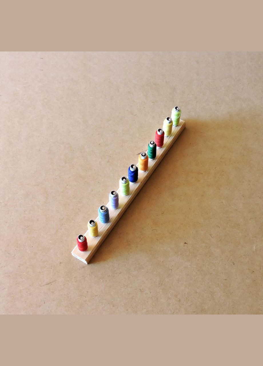 Органайзер для ниток з дерева Флок 11 (НТК-110400) No Brand (328911211)