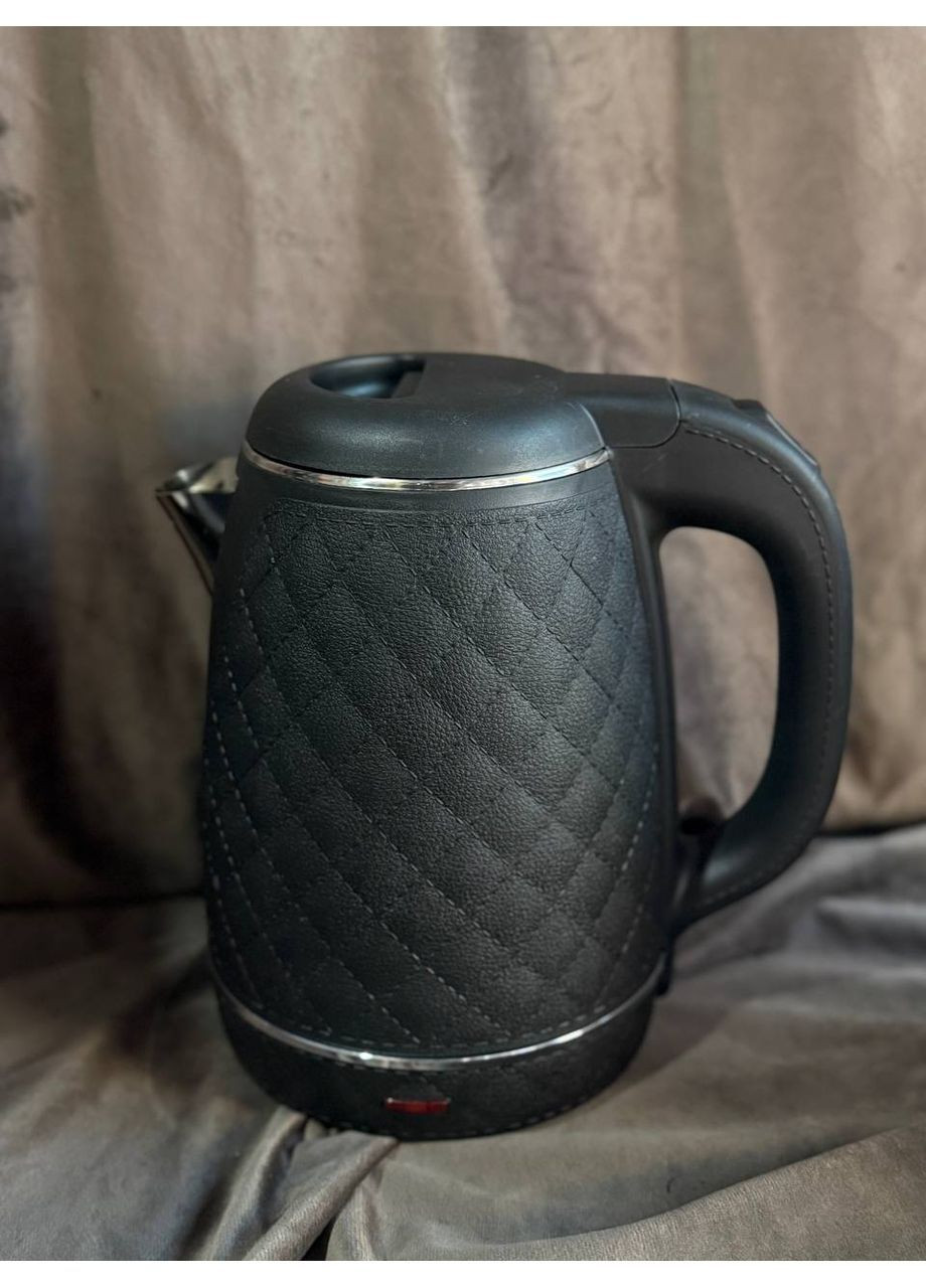 Електрочайник TPC11715 2 л 1500 Вт Чорний BobbyTec (362347166)