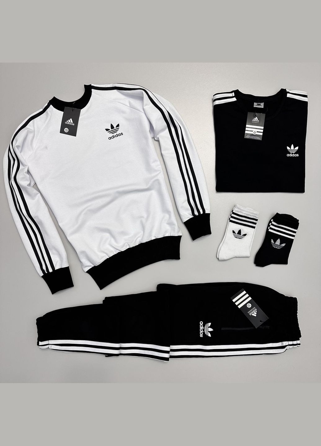 Набір: світшот-штани-футболка-2пари носки No Brand (315863489)