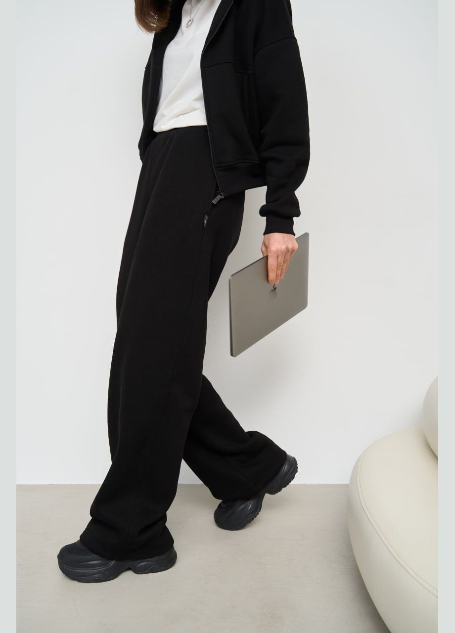 Женский костюм двойка с брюками палаццо цвет черный р.L 449555 New Trend (282928063)