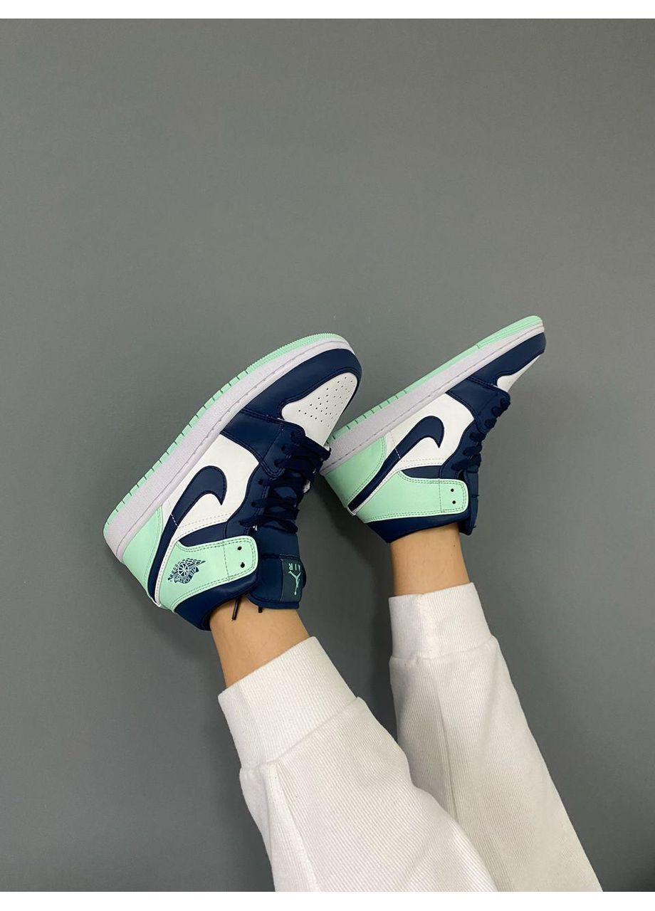 Білі Осінні кросівки чоловічі nike air jordan 1 retro mid mystic mint найк аір джордан No Brand