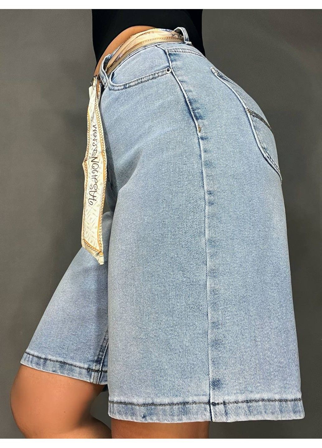 Шорты женские джинсовые 4059 бермуды удлинённые с поясом-платком голубые Vindasion (330120375)