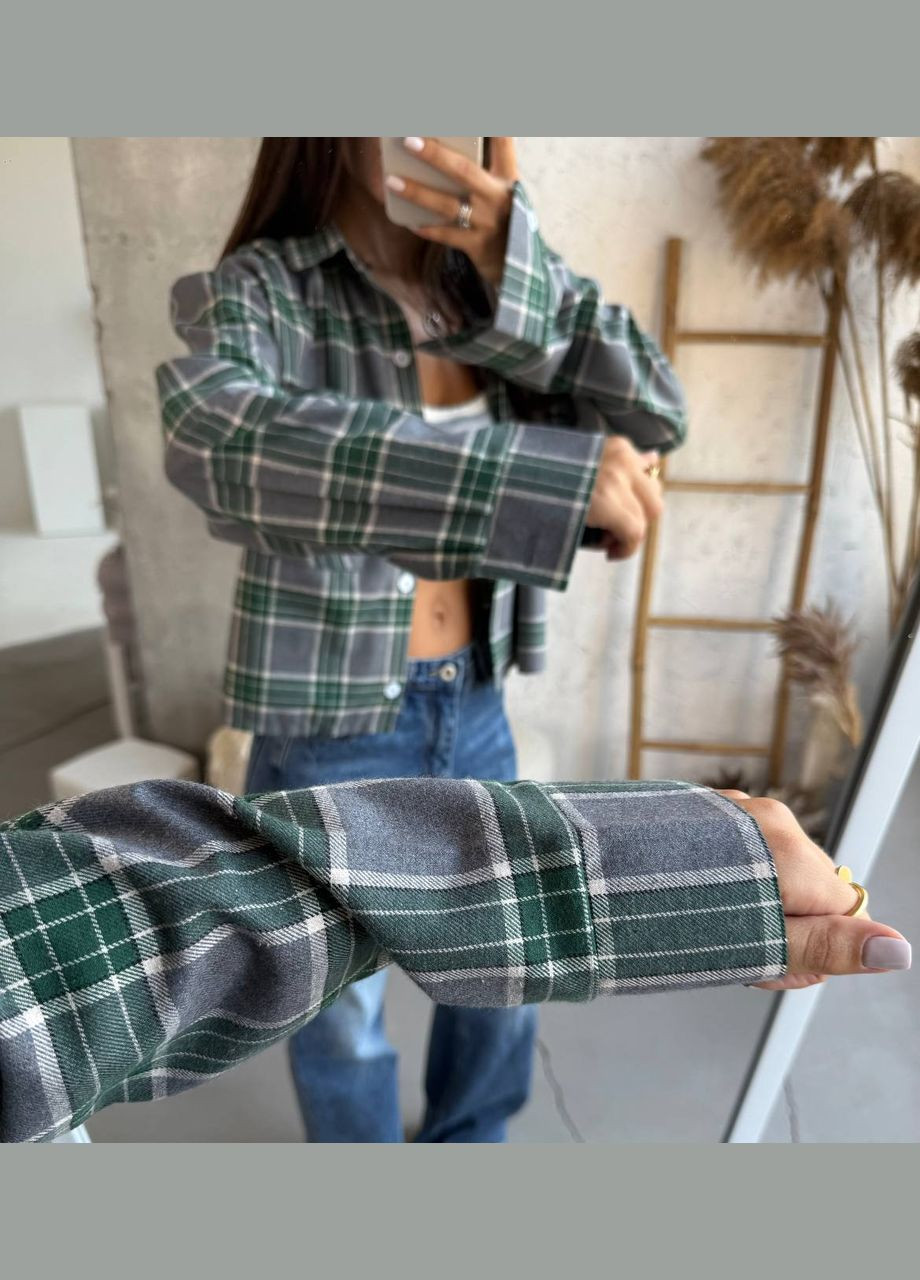 Зеленая рубашка No Brand