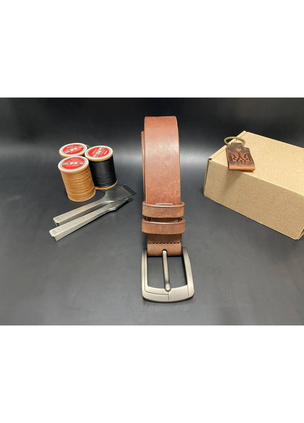 Шкіряний Ремінь Ручної Роботи із ПреміальноЇ Шкіри Набір + Брелок Коричневий Колір No Brand (358931145)