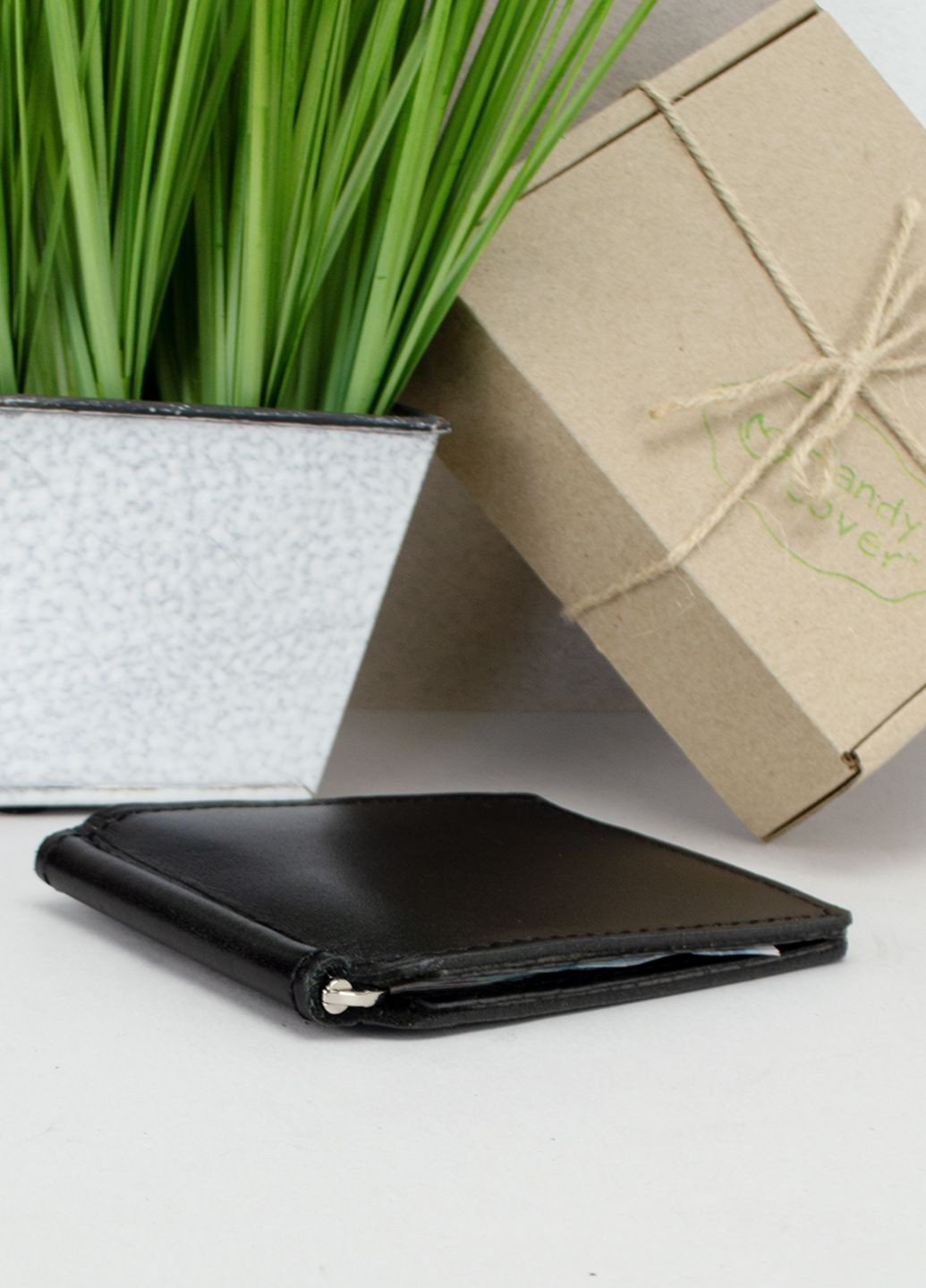 Затискач для грошей шкіряний на магніті HC-21 чорний HandyCover (298938494)