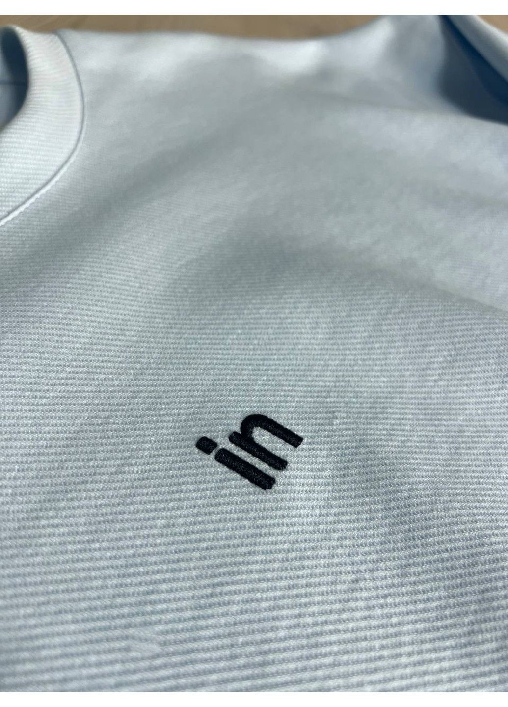 Голубой свитшот женский u s 36918 оверсайз рубчик диагональ вышивка "in" (330642302)