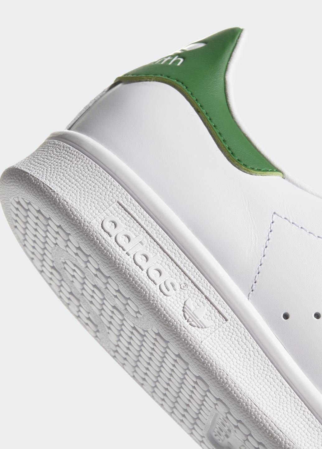 Белые летние кроссовки stan smith adidas