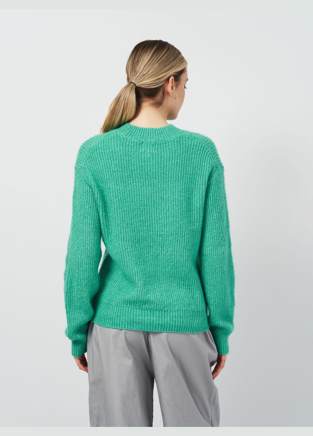 Светло-зеленый зимний свитер оверсайз H&M