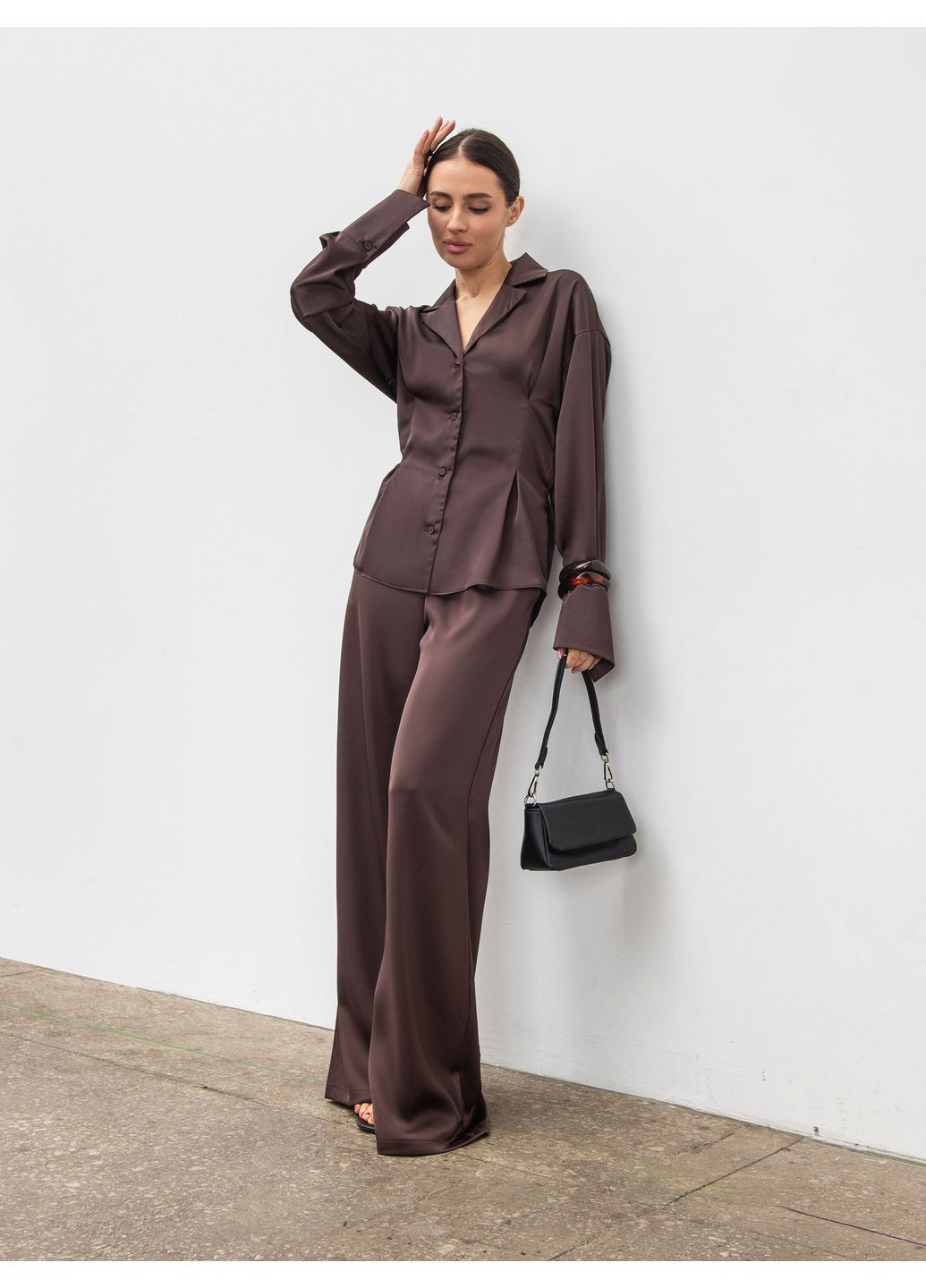 Коричневая рубашка однотонная Romashka