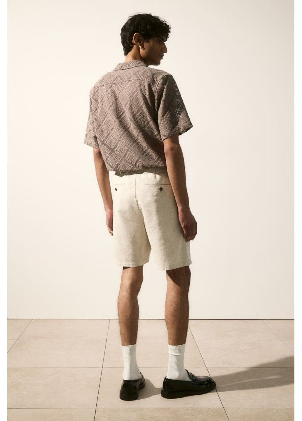 Мужские льняные шорты Regular Fit (56944) S Светло-бежевые H&M (290868595)