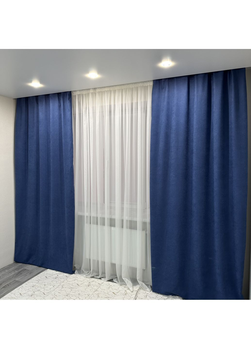 Комплект штор синего цвета микровелюр "Luxury Touch" (2 шт. по 1.5x2.7 м) - готовы на тесьме. Роскошь и уют! No Brand (365749777)