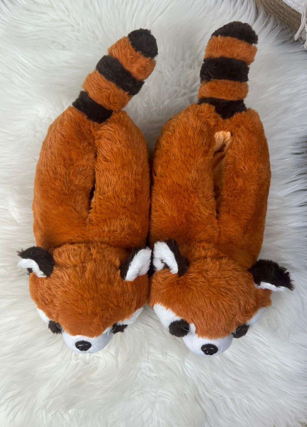Рыжие тапочки женские плюшевые енот противоскользящая подошва красная панда My Kigu с вышивкой, с ушками