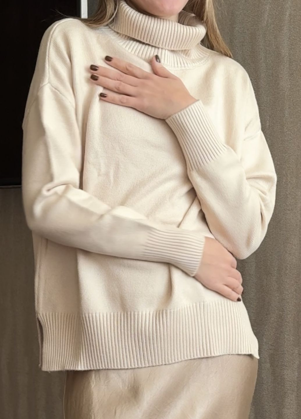 Бежевий зимовий жіночий светр айворі jinjiaxian розмір м бежевий пуловер No Brand