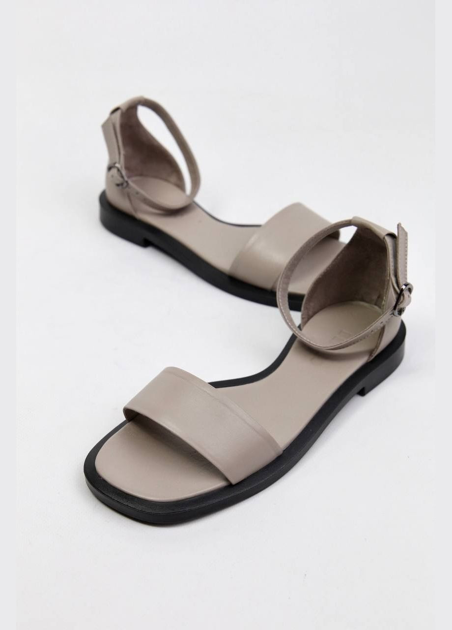 Бежевые босоножки Benito без застежки